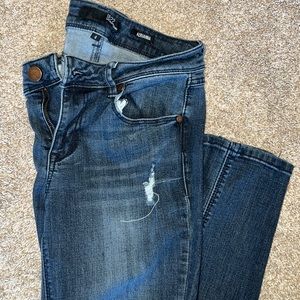 2 pairs of 1822 Denim skinny jeans size 4